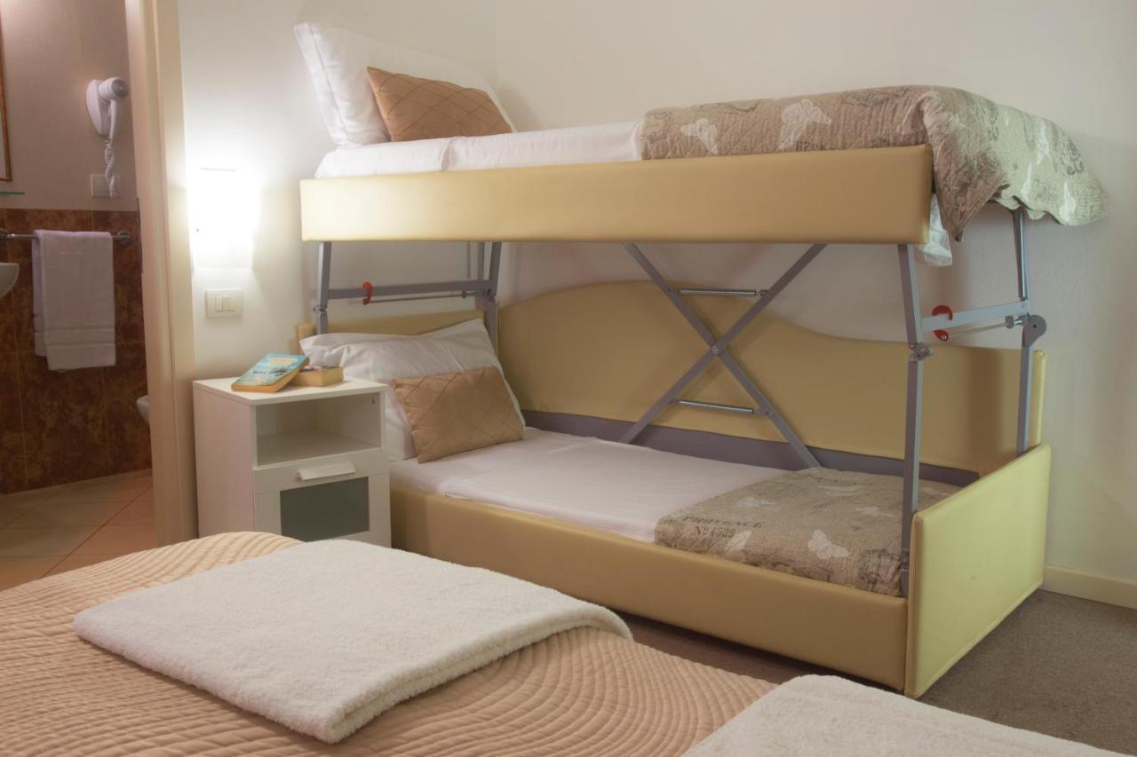 Hotel Anthea 3*